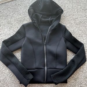 ALO YOGA - jacket with mesh hood and arms
